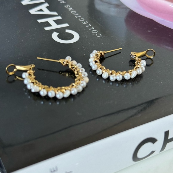 Pearl earrings - Picture 2 of 2